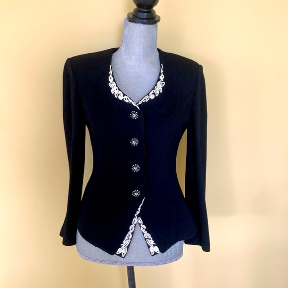 ST JOHN JACKET - Picture 2 of 15